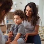 ¿Cuándo llevar a tu hijo al fisioterapeuta? Señales que no deberías ignorar | Bio Ems Fitness Studio